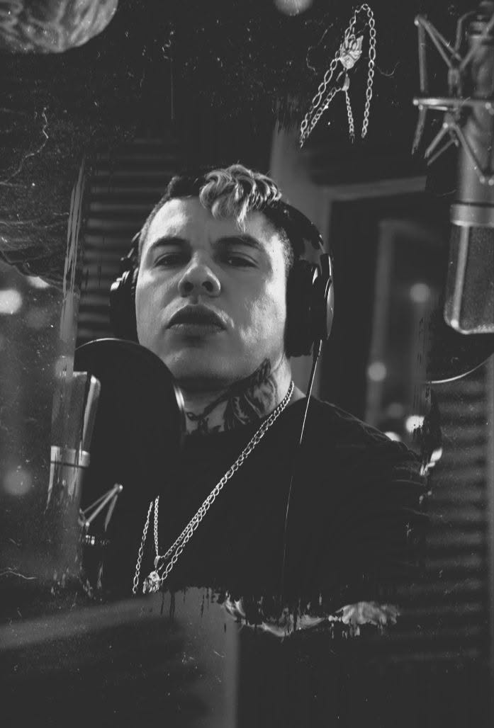 Recording studio — vintage black and white